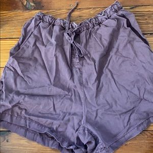 Flowly shorts